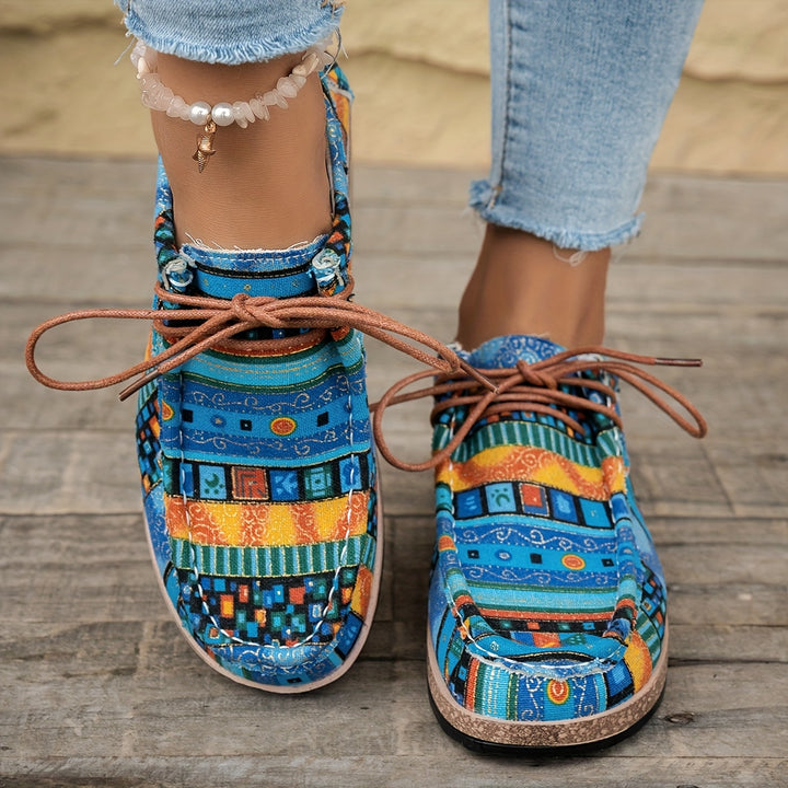 Women’s Vintage Lace-Up Sneakers