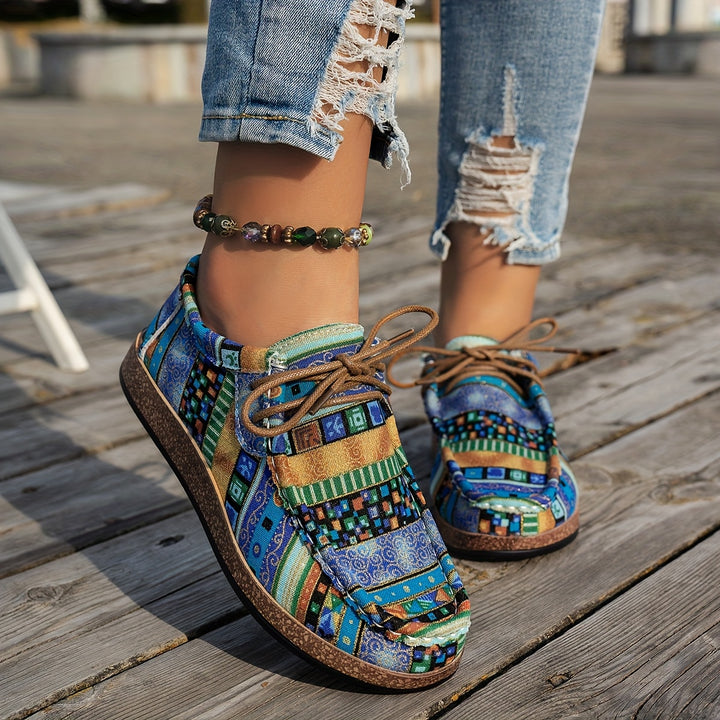 Women’s Vintage Boho Lace-Up Flats