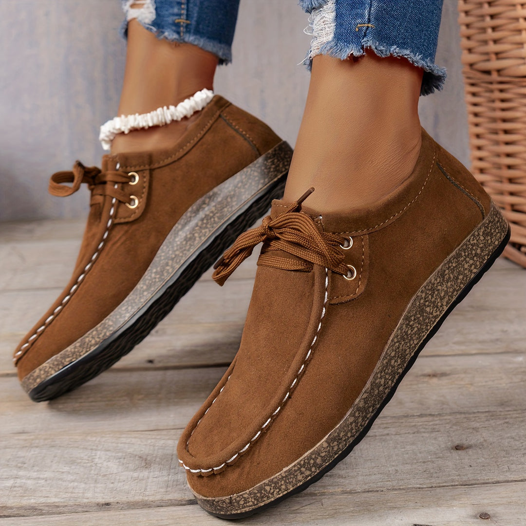Women’s Vintage Lace-Up Sneakers
